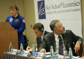 Lecture about outlooks of space progress for Ukraine and the world