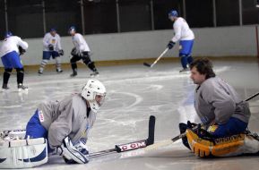 Training of Ukrainian hockey team