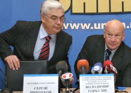 Vladimir Gorbulin and Sergey Pirozhkov
