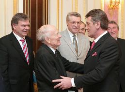 Birthday greetings to Ukrainian President