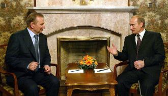 Leonid Kuchma and Vladimir Putin