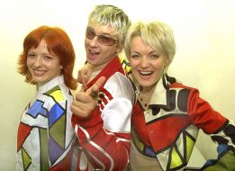 Шоу-зірки. Група ”Іграшки”