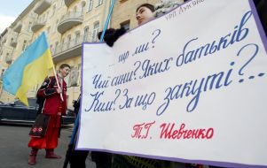 Ukrainian Ukraine – to Ukrainians!