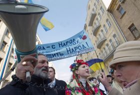 Ukrainian Ukraine – to Ukrainians!