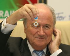 Press-conference by Joseph Blatter and Grigory Surkis