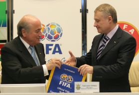 Press-conference by Joseph Blatter and Grigory Surkis