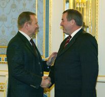 Leonid Kuchma and Gennady Seleznyov