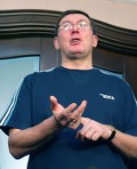 Обыск в квартире Юрия Луценко