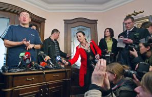 Обыск в квартире Юрия Луценко