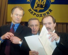 Yuriy Kostenko, Victor Petrov and Ivan Zayats