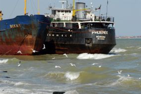 Зіткнення суховантажних суден