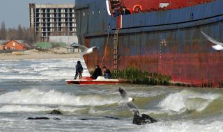 Зіткнення суховантажних суден
