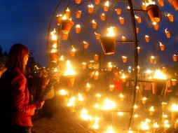 Show  “Fiery installation“