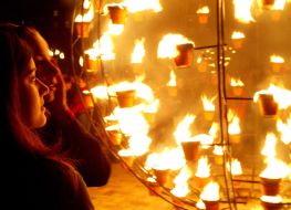 Show  “Fiery installation“