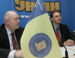 Press-conference by Andrey Azarov in UNIAN