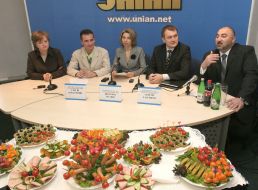 Press-conference in UNIAN. El Nature