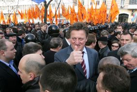 Столкновение у Конституционного Суда