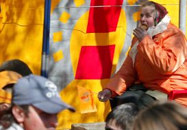 Activists of ”Nasha Ukraina” near the Constitutional law-court