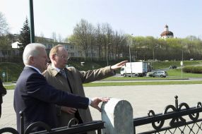 Aleksandr Moroz and Ceslovas Jursenas