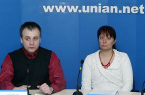 Andrey Denisenko and Elena Garaguts