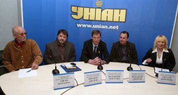 Прес-конференція в УНІАН. Фестиваль «Москва-Ялта-транзит-2007»
