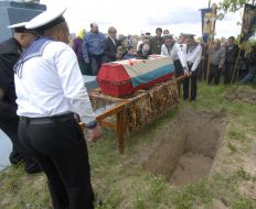 Reburial of the Pinskaya military flotilla’s seaman