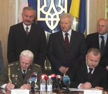 Prshemysl Sobotka and Aleksandr Moroz