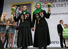 Twins Mariya and Galina Shkura