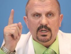 Михайло Гуцол