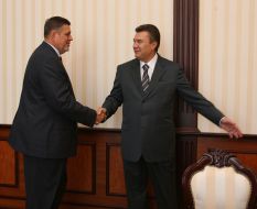 Встреча Мороза и Януковича с Кубишем