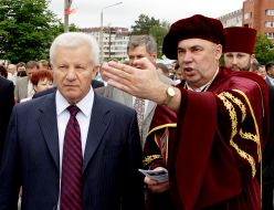 Alexandr Moroz and Vladimir Udovichenko