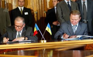 Leonid Kuchma and Ion Iliescu