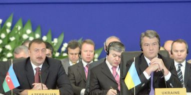 Viktor Yushchenko and Ilkham Aliyev