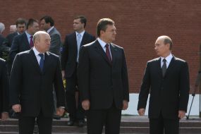 Віктор Янукович, Володимир Путін і Михайло Фрадков