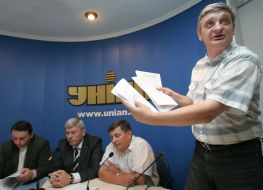 Press conference of party „Ahead, Ukraine!” in UNIAN