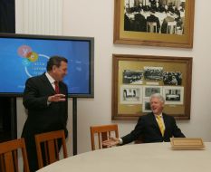 Gerhard Schroeder and Bill Clinton