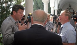 Boris Nemtsov, Viktor Chernomyrdin and Leonid Kuchma