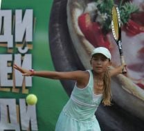 Теннисистка Юлия Лысая