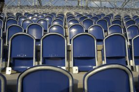 Строительство стадиона футбольной команды ”Днепр”