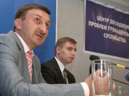 Vitaly Kulik, Aleksandr Paliy