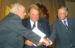 Ivan Drach, Hennadiy Udovenko and Borys Tarasyuk