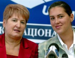 Yana Klochkova and Nina Kozhukh