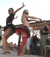 Участницы фестиваля молодежной музыки ”Казантип”