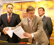 Signing of agreement about ”Nasha Ukraina – Narodnaya samooborona” block creation