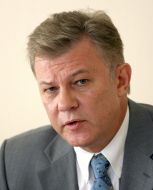 Владимир Лановой