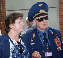 Валентина Терешкова та Олексій Леонов