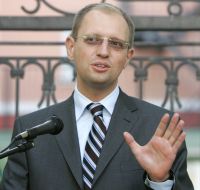  Arseny Yatsenyuk