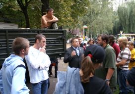 Picket over Emergency situation ministry