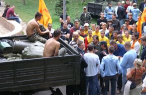 Picket over Emergency situation ministry