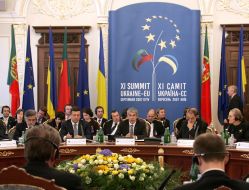 Luis Amadu, Jose Manuel Barroso, Jose Socrates, Javier Solana, Benita Ferrero-Waldner